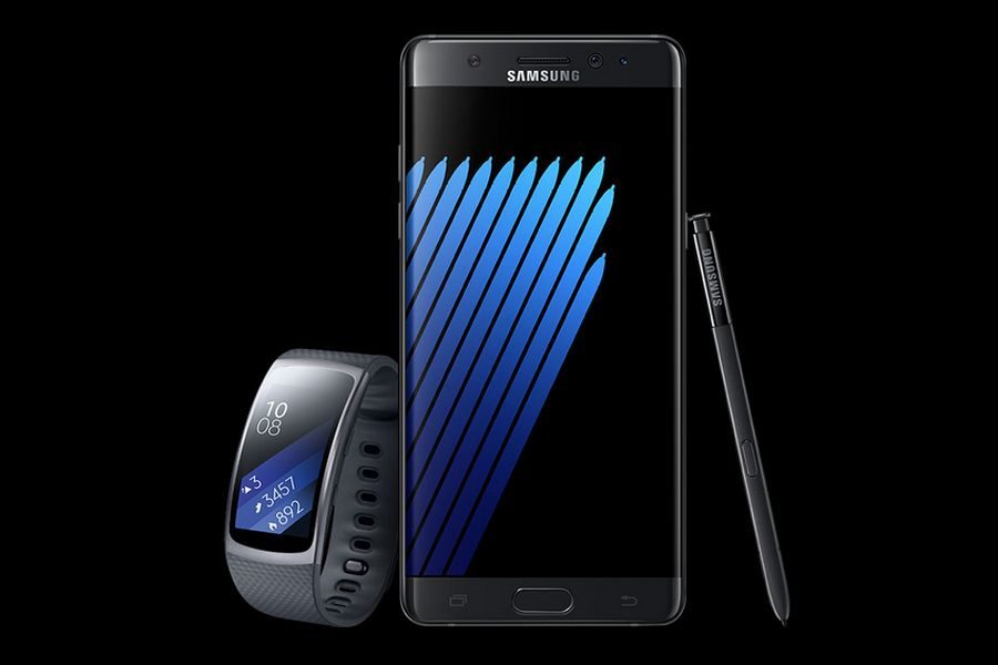 "Умные часы" Samsung Gear Fit 2 в подарок первым покупателям Galaxy Note 7 
