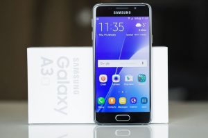 Характеристики Samsung Galaxy A3 (2017) засветились в бенчмарке GFXBench