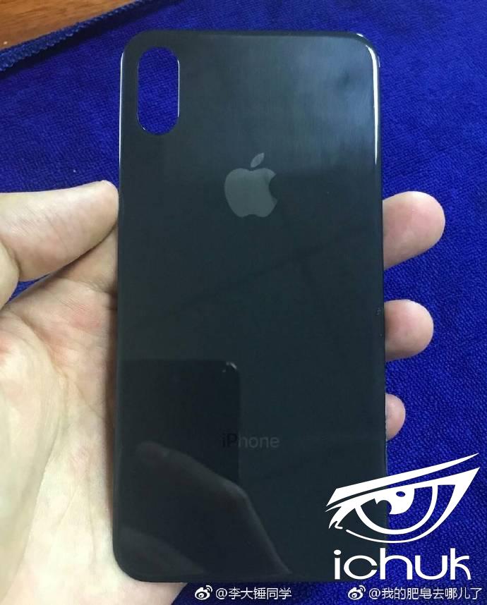Вероятное фото задней крышки Apple iPhone 8