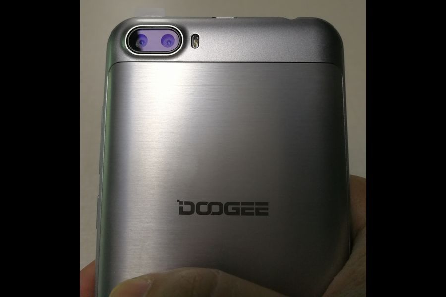 Doogee-Shoot-2.jpg